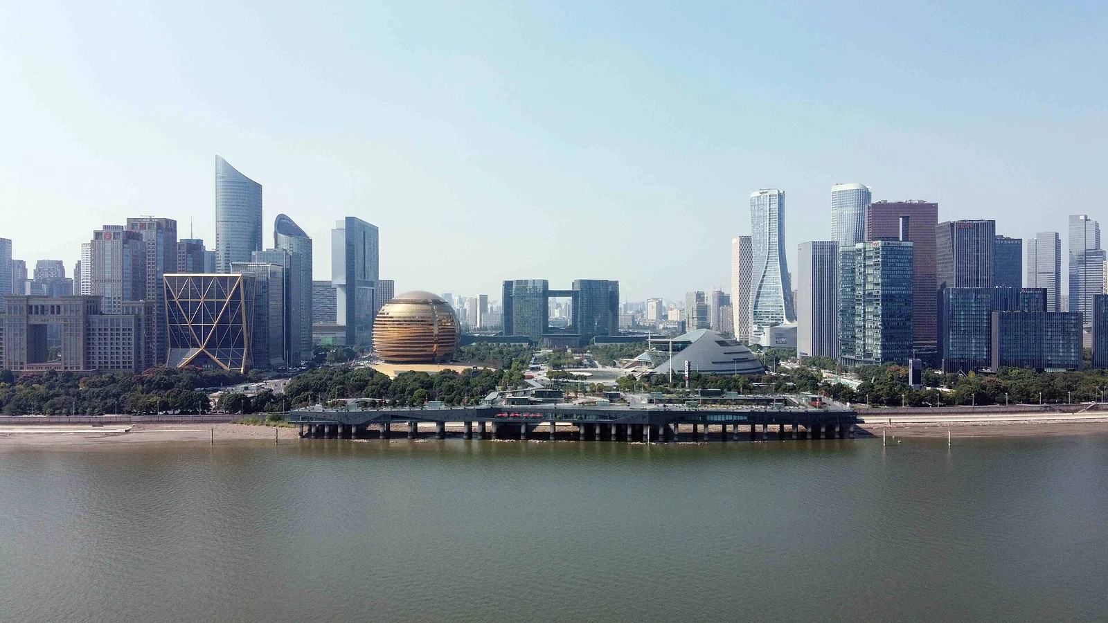Qianjiang New City from the Qiantang River · 2020