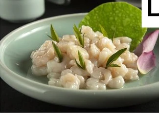 龍井茶の海老炒め · 皿の上の味
