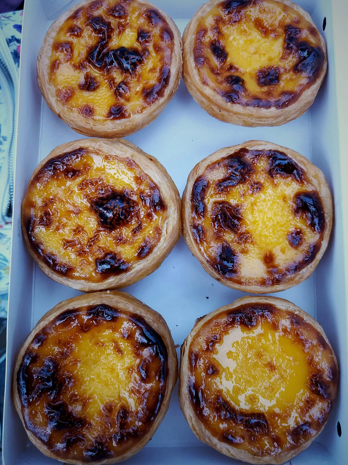 Tartas de huevo de estilo portugués fotografiadas en Macao.