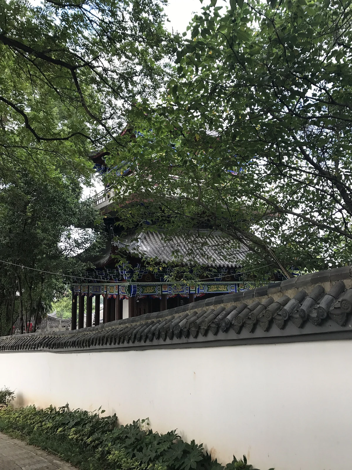 Jardines y pabellones del Acantilado Rojo de Dongpo en Huangzhou, Huanggang.